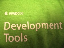 APPLE WWDC OS Developer Development Tools 2006 T-SHIRT Small SM tee shirt SDK 06 picture