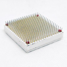 IBM white ceramic CPU was produced in 1970 with extremely high K gold content picture