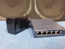 TP-LINK Technologies TP-Link (TL-SG105) 5-Ports Gigabit Ethernet External Switch picture