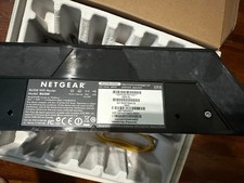 Netgear R6300 WiFi Router R6300 Dual Band Gigabit 1750 Mbps picture