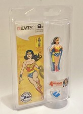 RARE DC Comics Wonder Woman 8 GB USB Flash Drive Collectible, 2.5” Height picture