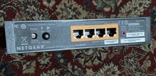 NETGEAR WN2000RPT Universal WiFi Range Extender AC power and paperwork EX+++ picture