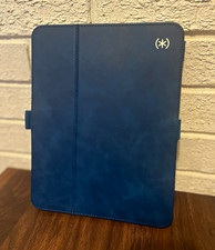 Speck Balance Folio Case for iPad 10th & 11th Generation 10.9