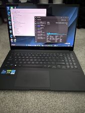 ASUS Creator Laptop Q OLED Q530V 15.6
