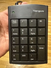 Targus Numeric Keypad with 2 USB Ports, specifically model number PAKP004B picture