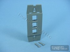 Leviton Quickport Slate Gray Acenti 1G 3-Port Polymer Wallplate Insert AC643-SLT picture