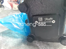 1PCS Danfoss hydraulic motor SNZ224700633BS new via FedEx or DHL picture