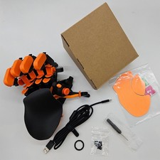 GameClaw Ergonomic One-handed Keyboard 3D-Printed with 29 Programmable Buttons picture