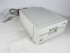 Apple Disk Drive, UniDisk 5.25,  Apple II, II+, IIe, No Discoloration, Excellent picture