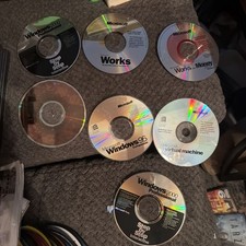 7 Vintage Microsoft Software CDs Lot Windows XP Home 2000 95 Works PC  picture