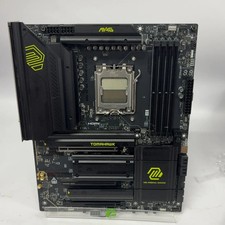 MSi MAG X870E Tomahawk Wifi AM5 ATX AMD DDR5 Motherboard picture