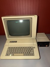 Apple IIe Vintage Home Computer System w/ Monitor & Disk II Drive picture