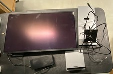 Damaged As-is Samsung  32