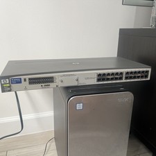 HP J4868A 24 Ports Procurve Switch 2124 picture