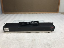 APC NetBotz Rack Monitor 450 Environmental Camera Sensor Monitoring System picture