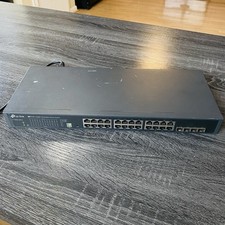 TP-LINK JetStream 24 + 4SFP+ Port Gigabit  Switch - T1700G-28TQ V2 Tested Works picture