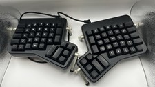 ErgoDox EZ Split Ergonomic Wired Keyboard Black English QWERTY Layout No Charger picture
