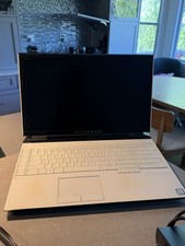 Alienware Area-51m R1 i9-9900 RTX 2080 32GB RAM 1TB SSD Gaming Laptop picture