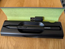 Wacom Bamboo Precision Stylus w/ Case & USB Charger for Smart Phone/Tablet picture