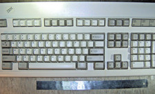 IBM Clicky keyboard Vintage 1989 Model M 1391401 USA buckling spring mechanical picture