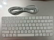 Apple  Magic Keyboard  Lightning  charging Port picture