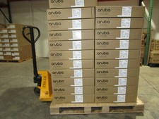 JL728B - HPE Aruba Anw 6200F 48G CL4 4SFP+ 740W Software PL-W - BRAND NEW SEALED picture