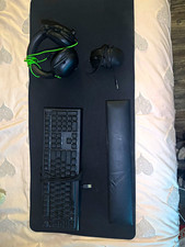 Razer All-Star Gaming Bundle Keyboard + Mouse + Pad + Headset picture