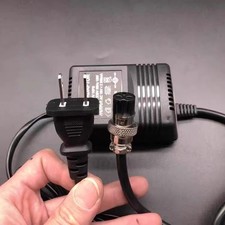 For yamaha AC230v External Power Adapter PA10/PA20/PA30/MG82/MG10/MG102 picture