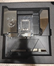 MSI MEG X870E GODLIKE Motherboad, E-ATX, AM5 - Dynamic Dashboard III, DDR5 picture