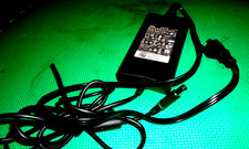 Genuine Dell 65W  AC Adapter CNOFPC2Y2H200 Power Supply lap top picture