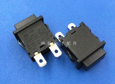 1PC NEW Light Country LC83 10A 250V Self-Reset Pushbutton Switch 2Pins picture