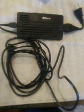 Targus PA-AC-70W AC Power Universal Notebook Adapter picture