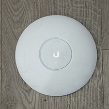 Ubiquiti Unifi AP AC PRO (UAP-AC-PRO-US) 802.11ac Wireless Access Point picture
