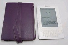 Amazon Kindle 2nd Generation D00511 & Case Bundle Preowned - TESTED picture