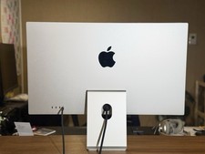 Apple Studio Display - Standard Glass Tilt Adjustable - MK0U3LL/A 27'' - Silver picture