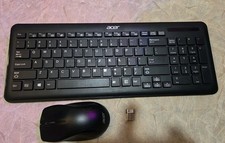 Acer Wireless Keyboard With USB Dongle/mouse, Model SK-9662, Good Used Condition picture