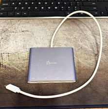 j5create USB-C to Quad HDMI Adapter 1:4 Portable Gray/White JCA366 picture