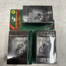 (3)  Single Gang 1/2 In. 3-Outlet Black Aluminum Weatherproof Outdoor Outlet Box picture