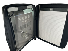 New Case Logic Carrying Case Compatible with most 7