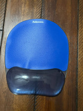 Fellowes Gel Crystals Blue Mouse Pad With Wrist Rest 8 x 9 picture