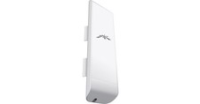 Ubiquiti Networks NanoStation M365 airMAX CPE Router - USED picture