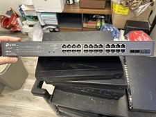 TP-Link JetStream 28-Port Gigabit Smart Switch with 24-Port PoE+ (TL-SG2428P) picture