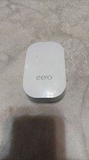 Amazon eero Beacon D010001 Mesh WiFi Range Extender Plug-In White picture