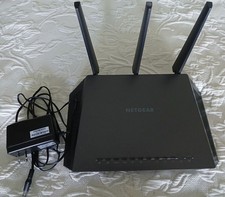 Netgear Nighthawk AC1900 Smart WiFi Router Model R7000 picture