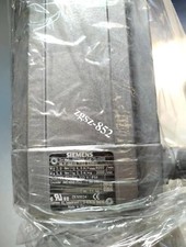 1 pcs Siemens Brand New 1FT7046-5AF70-1CG0 Servo Motor SIMOTICS FedEx or DHL picture