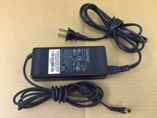 Genuine Gateway SA70-3105 AC Adapter 19V 3.68A Laptop Charger w Power Cord  picture
