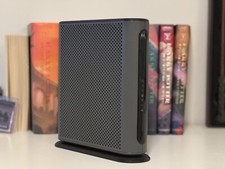 Motorola MG7550 16x4 High Speed ​​Cable Modem - Black picture