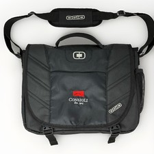 OGIO Upton 417015 Black Messenger Laptop Crossbody Bag Consigli Corporate NWOT picture
