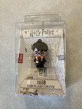 HARRY POTTER 16GB USB FLASH DRIVE STICK WIZARDING WORLD BY TRIBE NEW picture