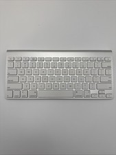 GENUINE Apple Wireless Bluetooth Keyboard A1314 for Mac IMAC IPAD picture